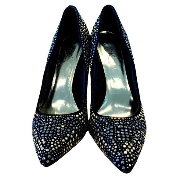 It’s OK shoes. High heels. Studded and faux suede uppers. 4” heels size 9 - Picture 9 of 12